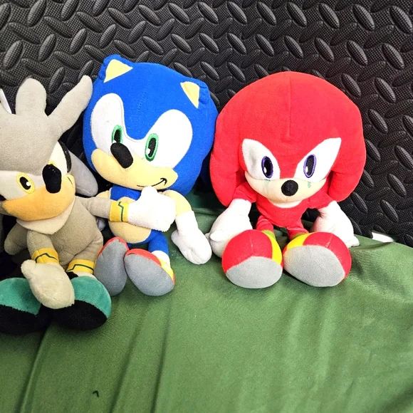 Sonic the Hedgehog Plush Toy Set - Blue, Red, Gray - Picture 6 of 13